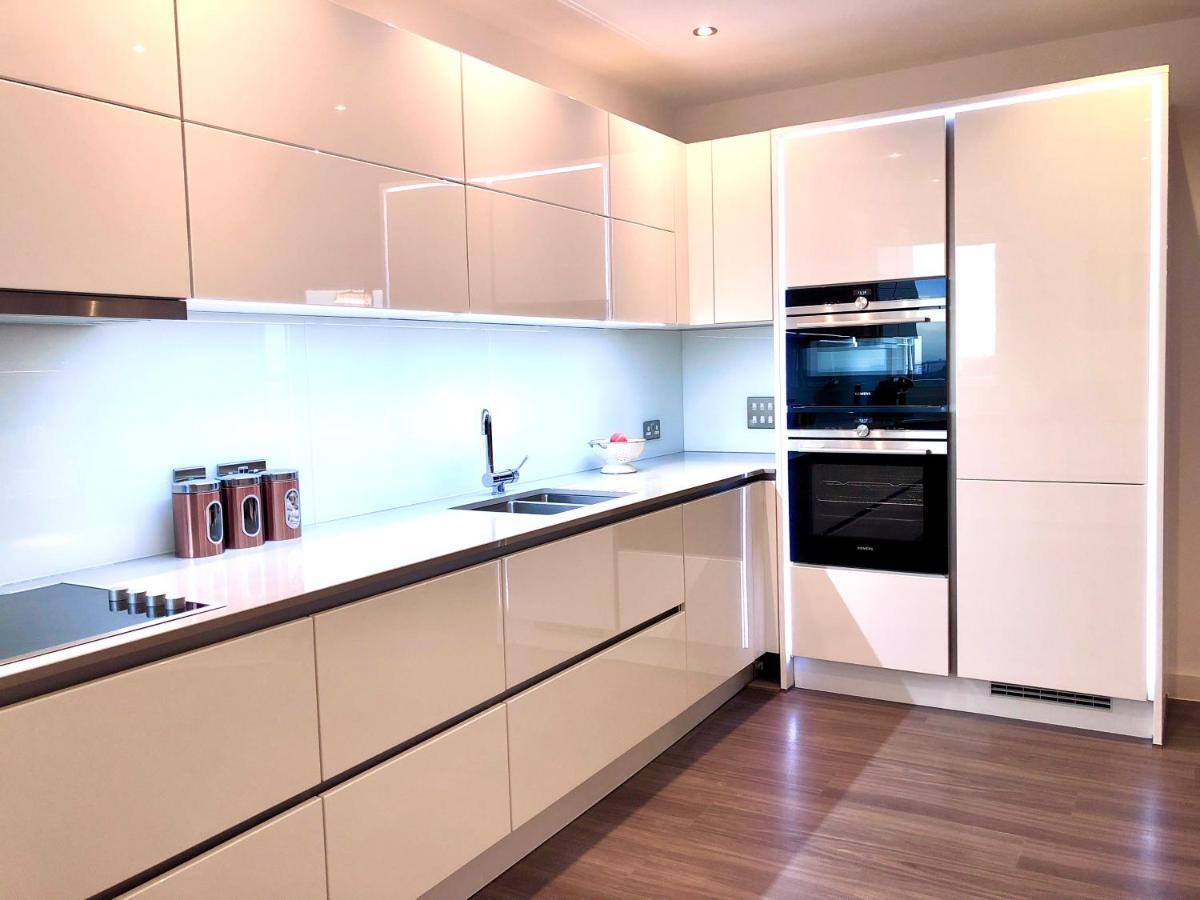 Appartamento Panoramic Park And Penthouses Retreat Londra