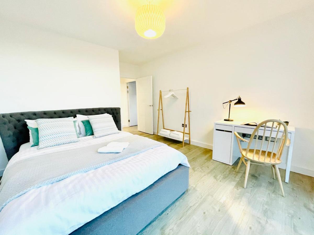 Appartamento Panoramic Park And Penthouses Retreat Londra