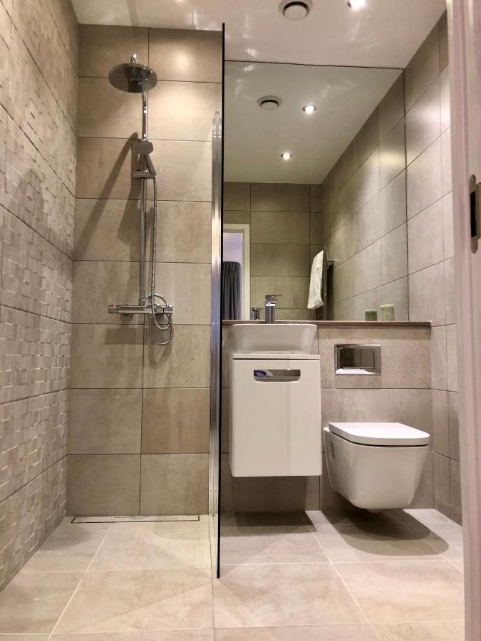 Panoramic Park And Penthouses Retreat London